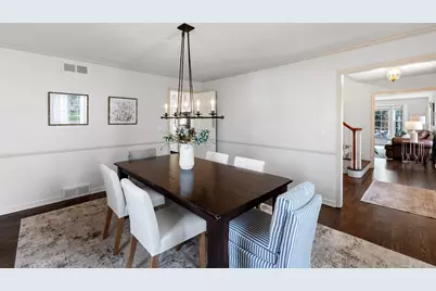 9940 N Lamplighter Ln, Mequon, WI 53092 - Photo 5