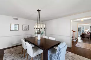 9940 N Lamplighter Ln, Mequon, WI 53092 - Photo 5