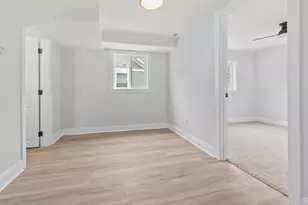 4227 Chestnut Ave, Delavan, WI 53115 - Photo 5