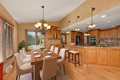 19775  Trilby Ct, Brookfield, WI 53045 - Photo 3