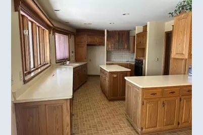 S37W32055  Kamps Ct, Genesee, WI 53189 - Photo 7