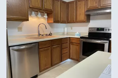 5631  70th St #103, Kenosha, WI 53142 - Photo 9