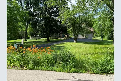 1414 W El Rancho Dr, Mequon, WI 53092 - Photo 83