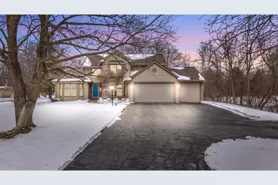 1414 W El Rancho Dr, Mequon, WI 53092 - Photo 1