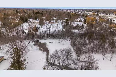 1414 W El Rancho Dr, Mequon, WI 53092 - Photo 61