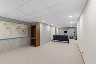 1414 W El Rancho Dr, Mequon, WI 53092 - Photo 41