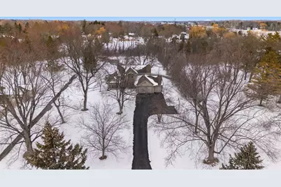 1414 W El Rancho Dr, Mequon, WI 53092 - Photo 59