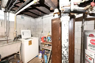 2447 S Burrell St, Milwaukee, WI 53207 - Photo 23