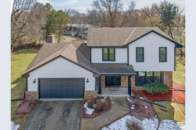 20335  Yorktown Ct, Brookfield, WI 53045 - Photo 1