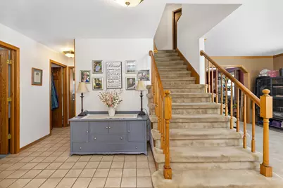 701  Parkridge Pl, Onalaska, WI 54650 - Photo 3