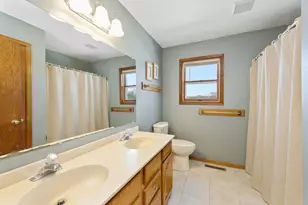 701 Park Ridge Pl, Onalaska, WI 54650 - Photo 19