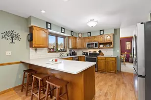701 Park Ridge Pl, Onalaska, WI 54650 - Photo 7