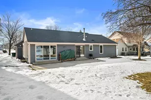 213 Ryan Ct, West Bend, WI 53095 - Photo 21