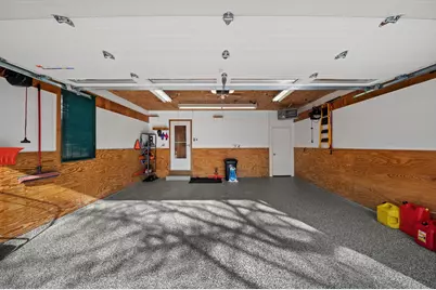 213  Ryan Ct, West Bend, WI 53095 - Photo 3