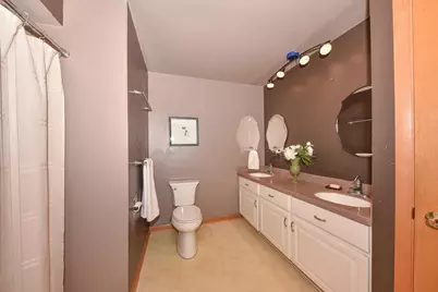 W210N11170  Mountbrooke Dr, Germantown, WI 53022 - Photo 31