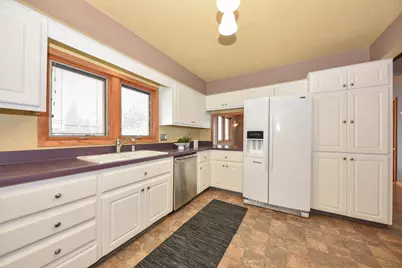 W210N11170  Mountbrooke Dr, Germantown, WI 53022 - Photo 17