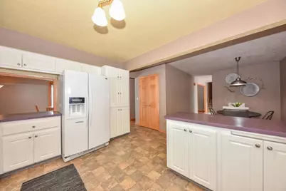 W210N11170  Mountbrooke Dr, Germantown, WI 53022 - Photo 15