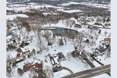 W210N11170  Mountbrooke Dr, Germantown, WI 53022 - Photo 3