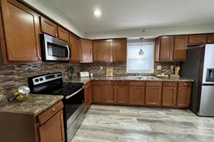 5239 N 63rd St, Milwaukee, WI 53218 - Photo 3