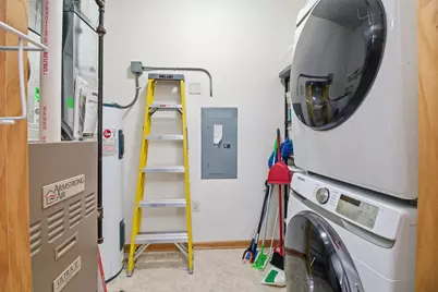 7710 S 51st St #105, Franklin, WI 53132 - Photo 19