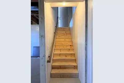 109  Olde Howell Ct, Waukesha, WI 53186 - Photo 15