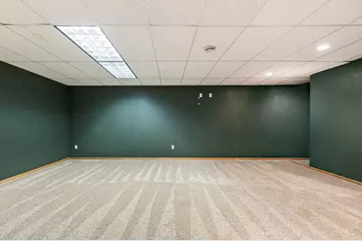 W1660  Maplewood Ln, Belvidere, WI 54610 - Photo 39