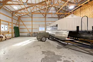 W1660 Maplewood Ln, Belvidere, WI 54610 - Photo 51