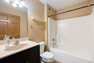 W1660  Maplewood Ln, Belvidere, WI 54610 - Photo 31