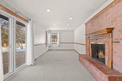 4950  James Ave, Racine, WI 53402 - Photo 5