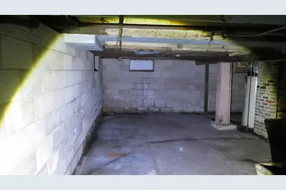 1713  Racine St, Racine, WI 53403 - Photo 5