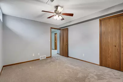 1009  Whispering Winds Pl, Onalaska, WI 54650 - Photo 19