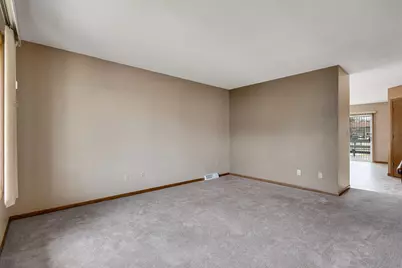 1009  Whispering Winds Pl, Onalaska, WI 54650 - Photo 3