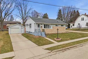 511 Grove St, Mayville, WI 53050 - Photo 23