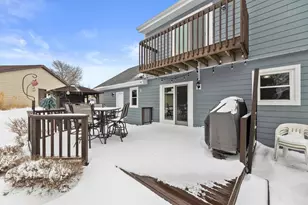 2900 E Honeysuckle Dr, Oak Creek, WI 53154 - Photo 37