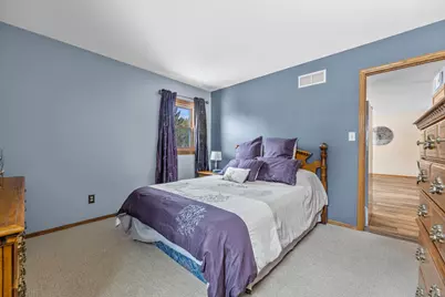 2900 E Honeysuckle Dr, Oak Creek, WI 53154 - Photo 19