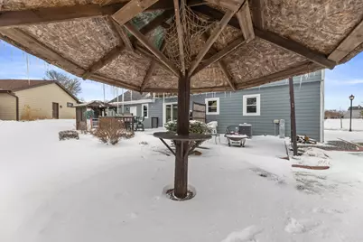 2900 E Honeysuckle Dr, Oak Creek, WI 53154 - Photo 41