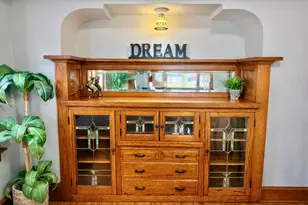 2181 S 91st St, West Allis, WI 53227 - Photo 5