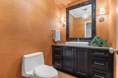 5050 N Lake Dr, Whitefish Bay, WI 53217 - Photo 31