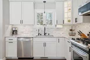 307 Scuppernong Cir, Dousman, WI 53118 - Photo 5