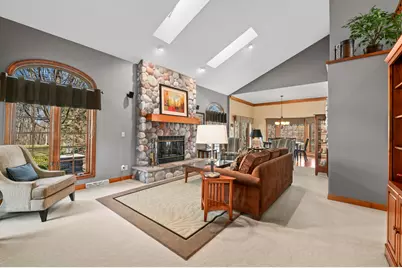 293  Westfield Way, Pewaukee, WI 53072 - Photo 17