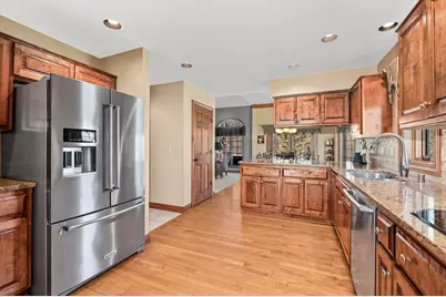 293  Westfield Way, Pewaukee, WI 53072 - Photo 11