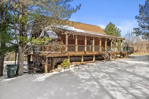 36324 128th St, Randall, WI 53181 - Photo 5