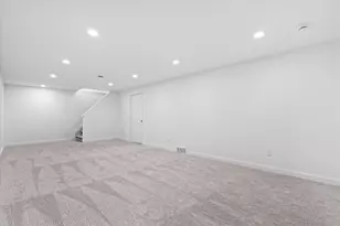 831 W Riverview Dr, Glendale, WI 53209 - Photo 25