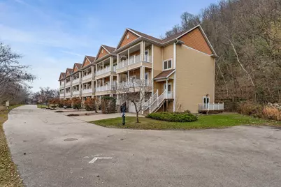 1308  Sunset Ct, La Crosse, WI 54601 - Photo 1