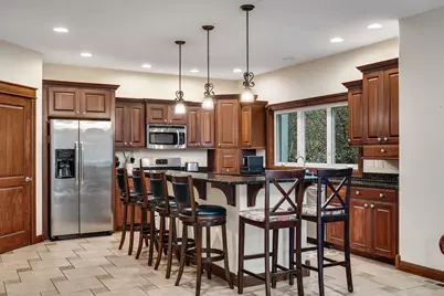 1308  Sunset Ct, La Crosse, WI 54601 - Photo 5