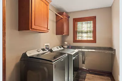 6507  Willow Ct, Racine, WI 53185 - Photo 27