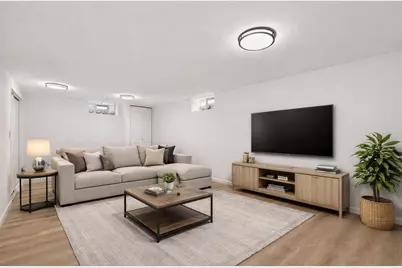 6726 W Silver Spring Dr, Milwaukee, WI 53218 - Photo 29