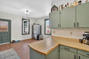 2220 Green St, Racine, WI 53402 - Photo 21