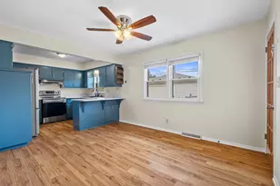 1553 Parknoll Ln, Port Washington, WI 53074 - Photo 15