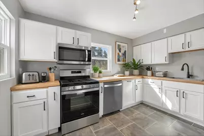 3135 E Koenig Ave, Saint Francis, WI 53235 - Photo 3